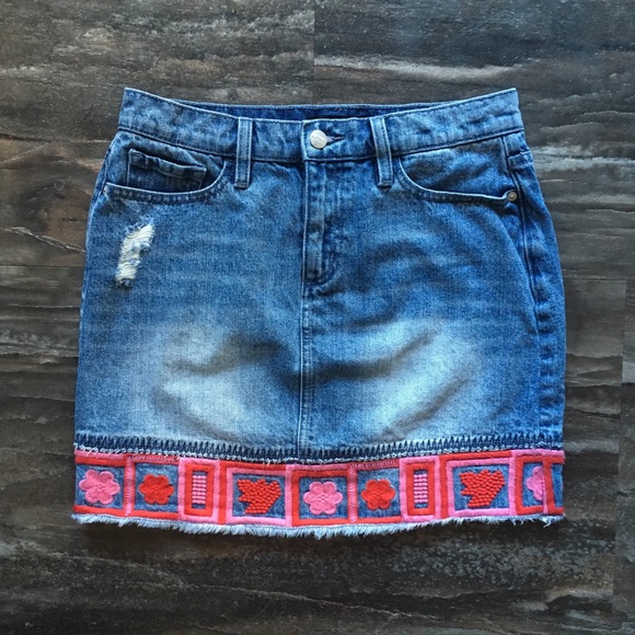 Buffalo David Bitton Embroidered Denim Jean Skirt - Picture 2 of 7